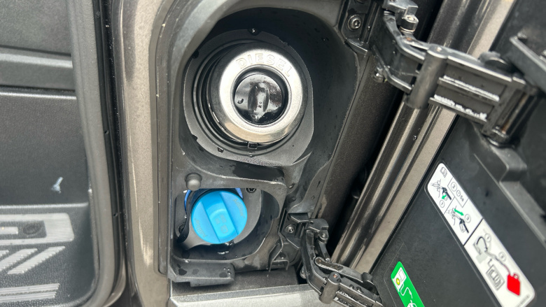 Ford Transit Custom 320 L2 Diesel Fwd 2.0 EcoBlue 130ps Low Roof Limited Van